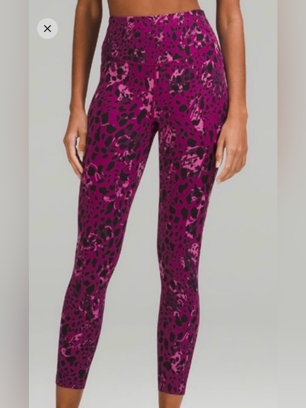 Base Pace High Rise Tight Magenta & Black cheetah print Lululemon leggings